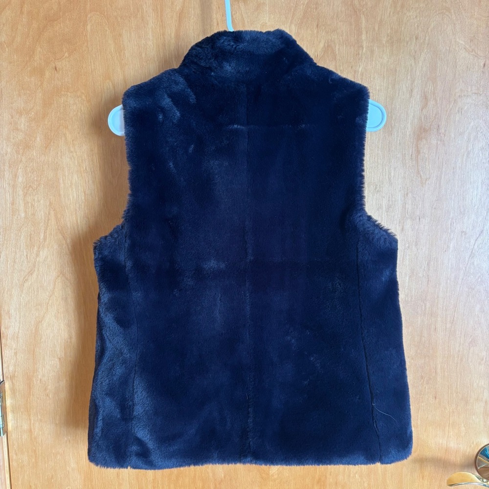 J.Crew Faux Fur Vest Sleeveless Top Jacket Warm Layering Blue Size Small - Picture 3 of 7